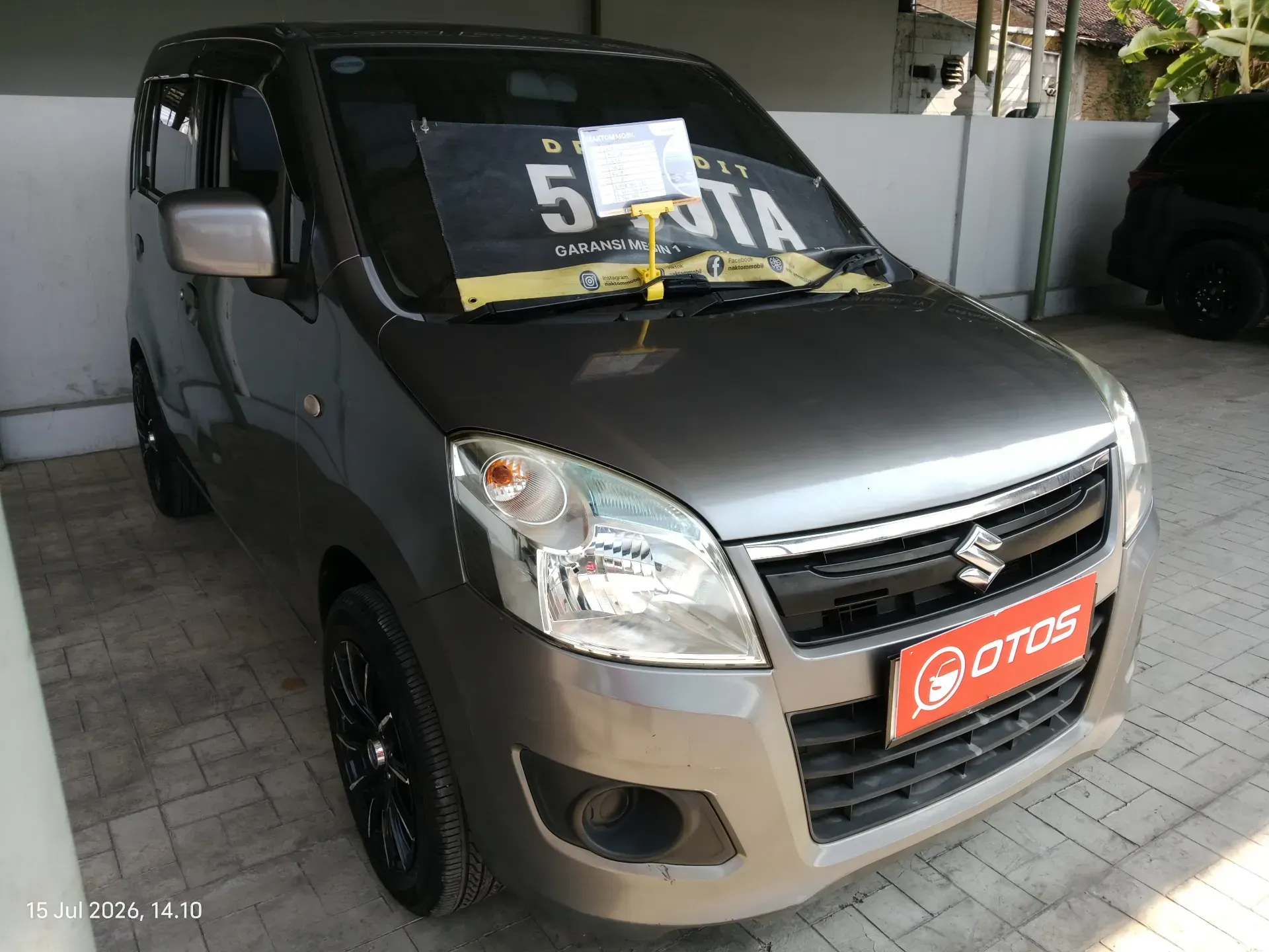 Mobil bekas di bawah 200 juta: suzuki karimun wagon